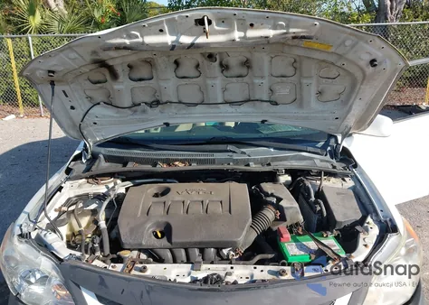 2011 Toyota Corolla Le z USA, uszkodzony, nr VIN 2T1BU4EE2BC537907